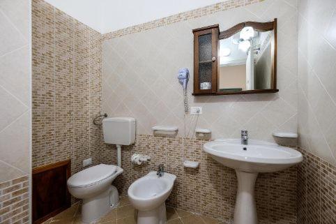 Casa Ambra Bed & Breakfast มาการี ภายนอก รูปภาพ